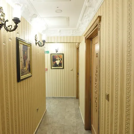 Apple Tree 3* Istanbul