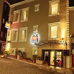 Apple Tree 3* Istanbul