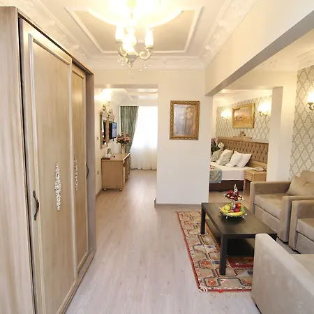 Otel Apple Tree 3*