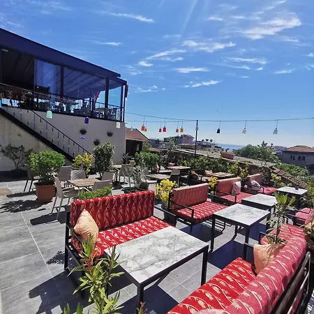 آبل تري فندق 3*