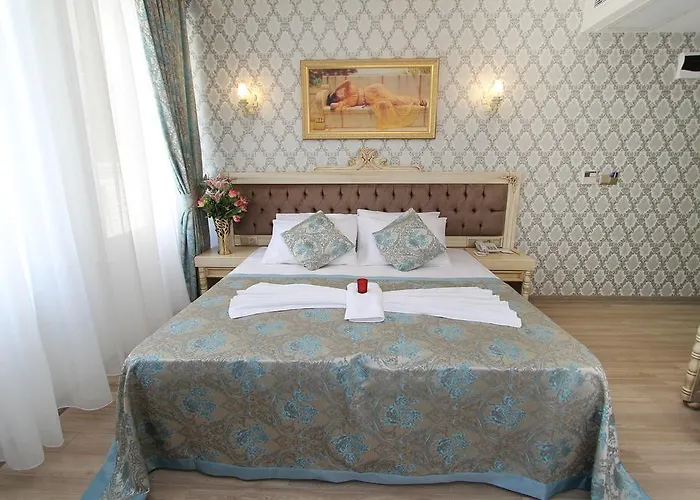 Apple Tree Hotell 3*